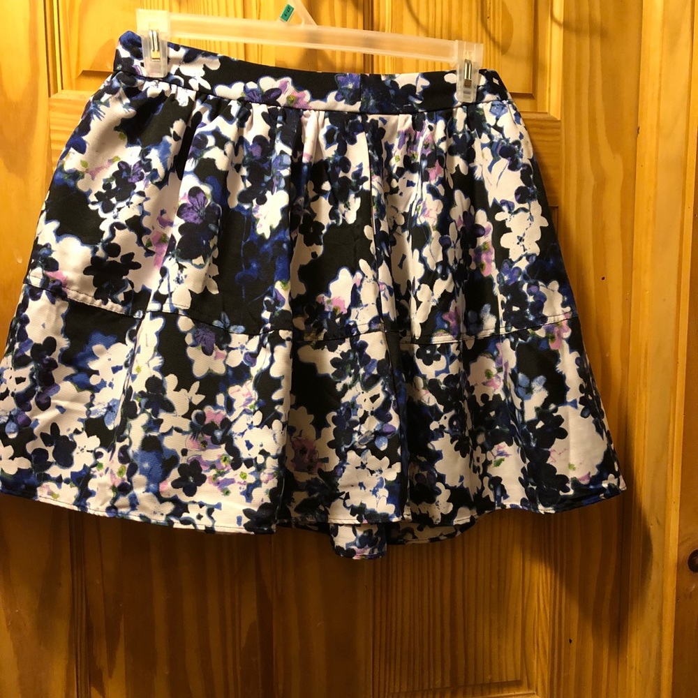 Forever 21 skirt